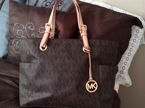 tas voor macbook michael kors|Michael Kors totes.